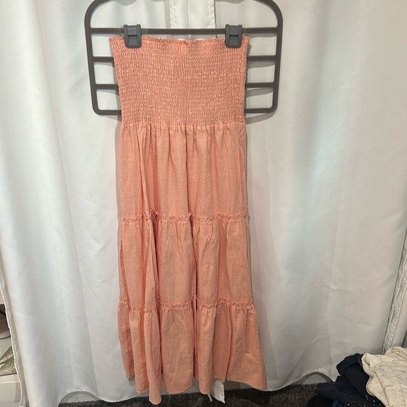 Charming peach Dress - Picture 1 of 1